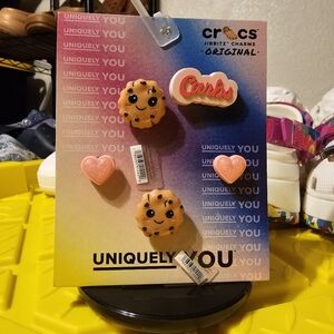 Jibbitz Cookie Faces Crocs Charms - Pink, Brown, Black